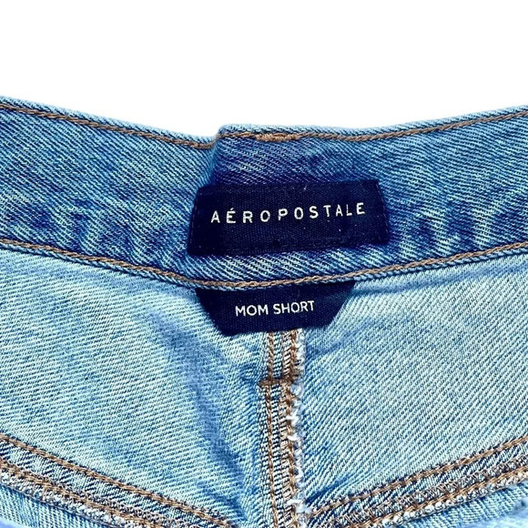 Aeropostale Distressed Mom Denim Shorts - Picture 2 of 4